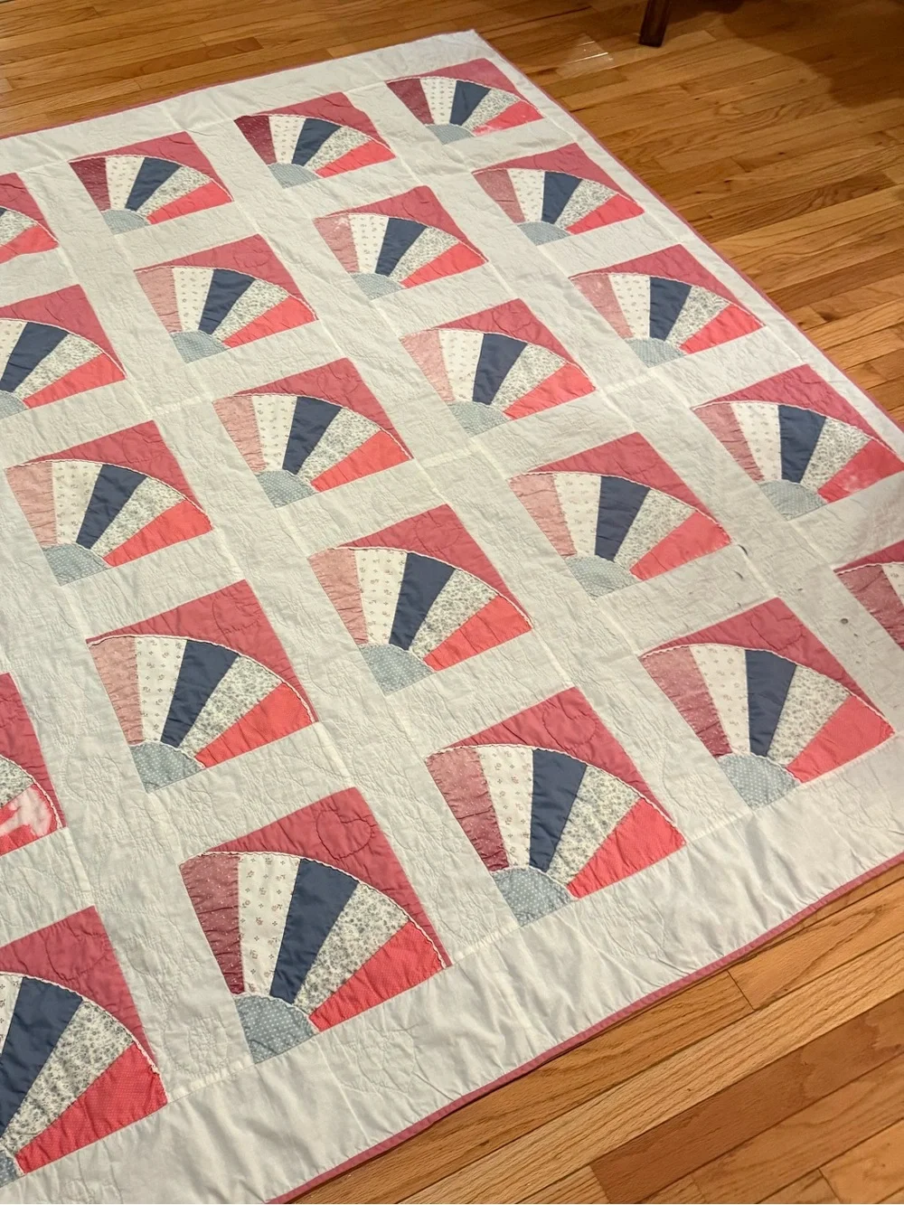 Vintage-Pink Fan Grandma Handstitched Patchwork Quilt - Signed & dated 1980